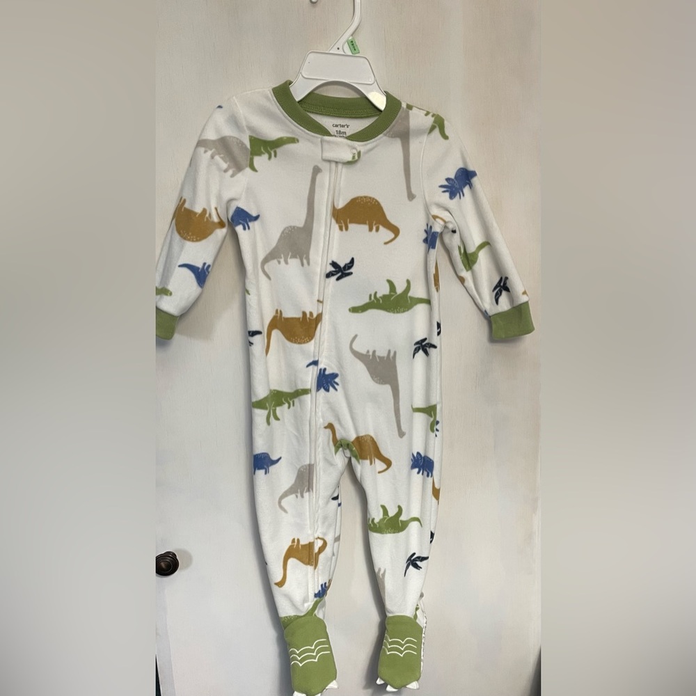 Carters 18M footed onesie - Picture 1 of 2